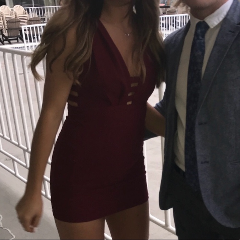 Tobi bodycon cutout dress - Picture 3 of 4